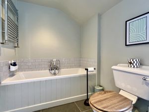 Photo 18- click for photo gallery